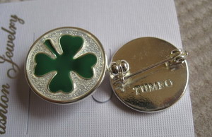 Alloy Four Leaf Clover lucky brooch